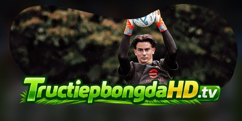 AC Milan ép bóng hai trước khối thấp Lecce tại San Siro